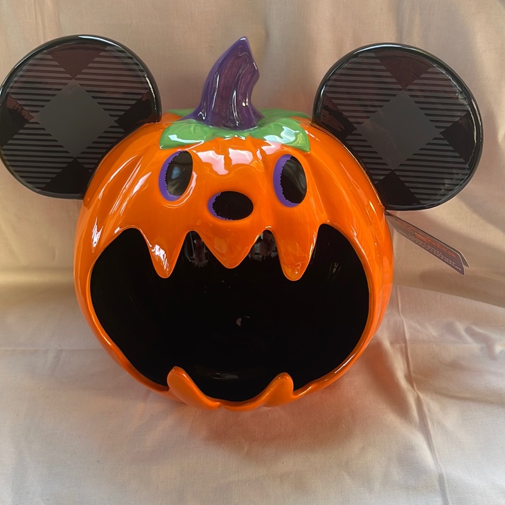 Trick or treat candy bowl Disney parks